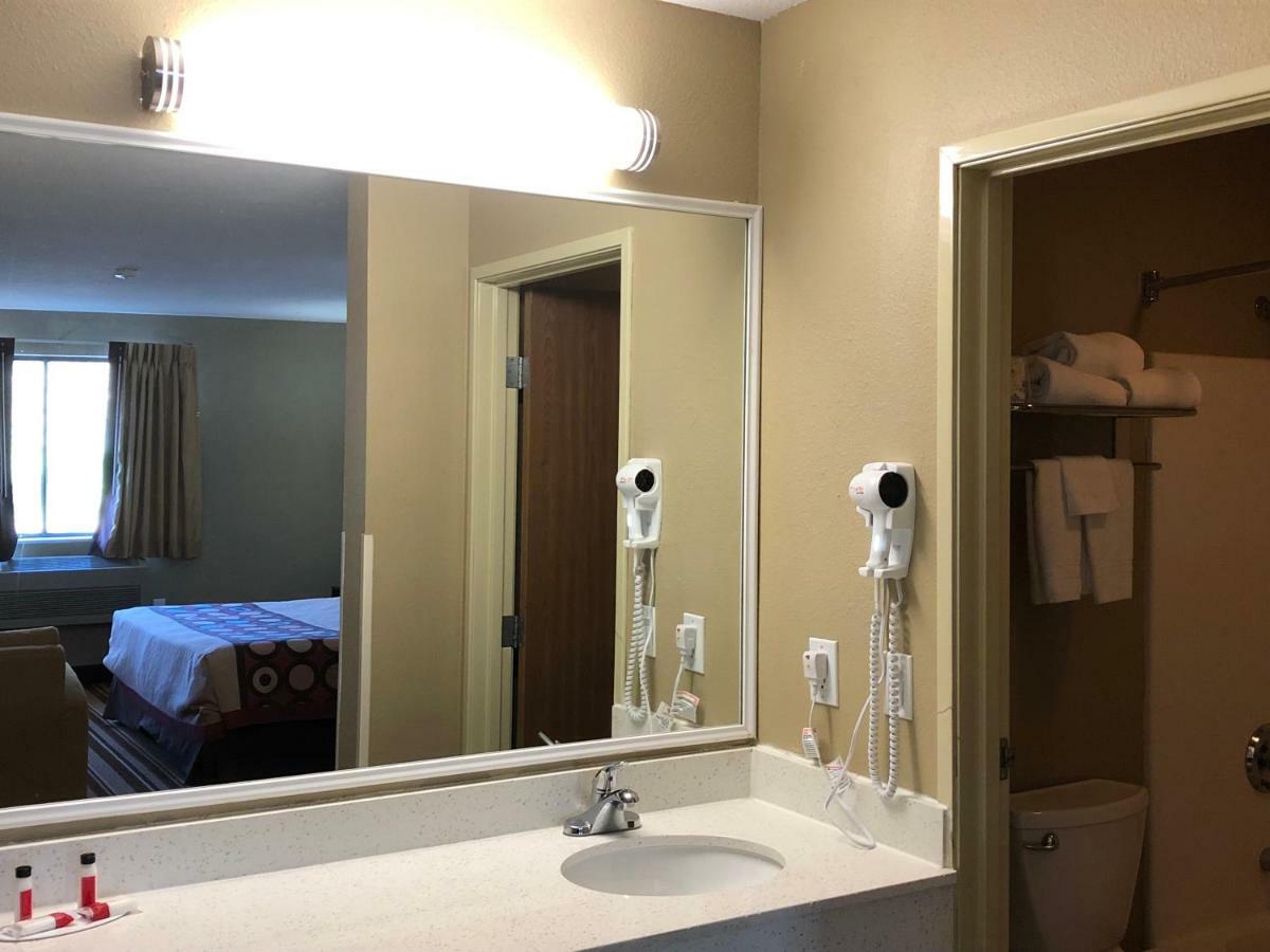 Super 8 By Wyndham S Jordan/Sandy/Slc Area South Jordan Eksteriør bilde